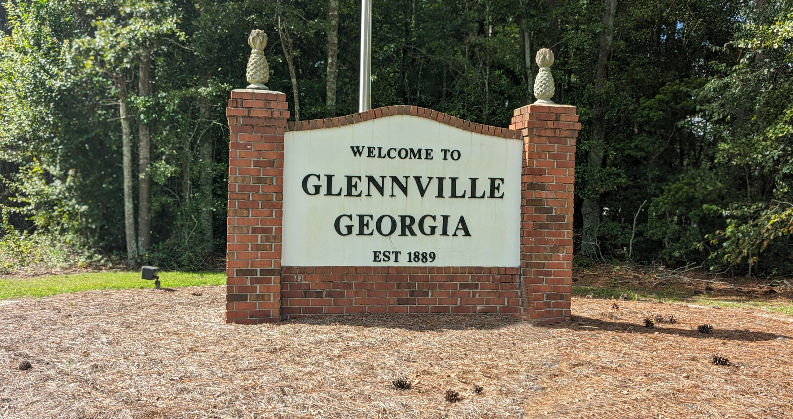 Welcome to Glennville Georgia sign